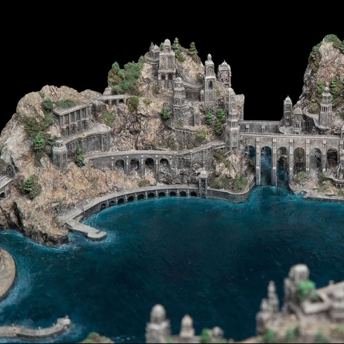 Grey Havens Statue (Limited Edition)