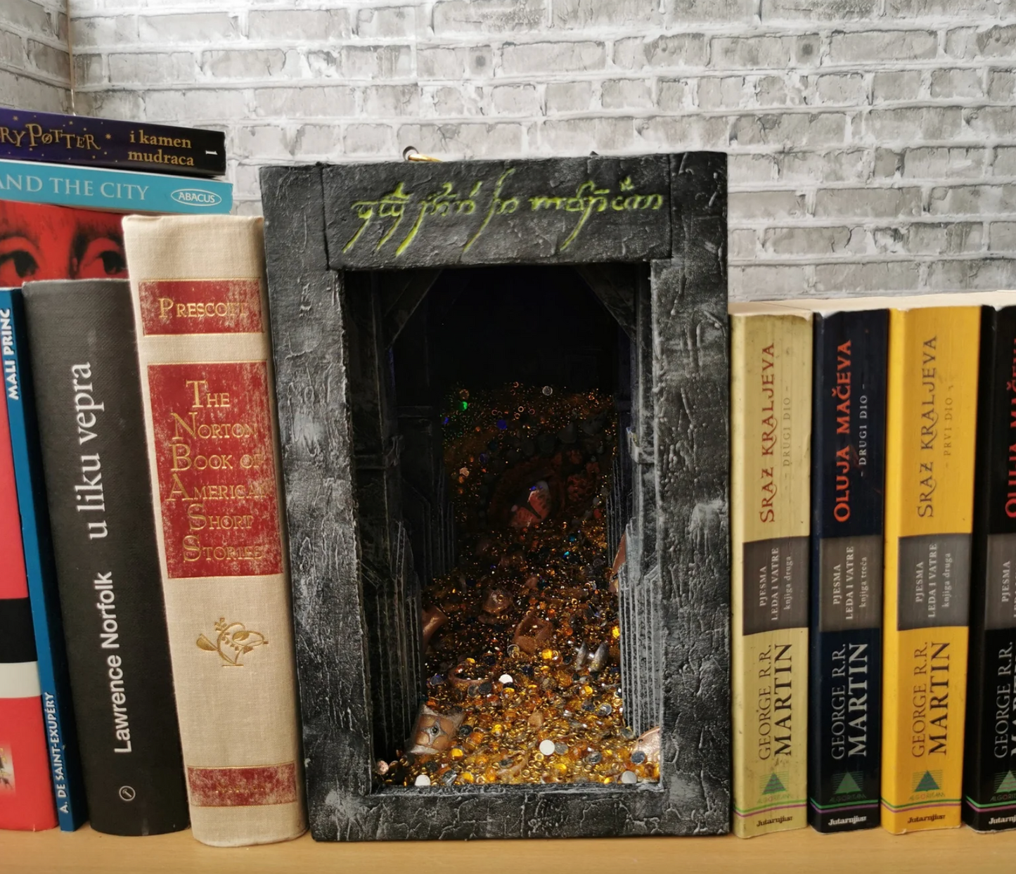 Hobbit & Lord of the Rings Booknooks