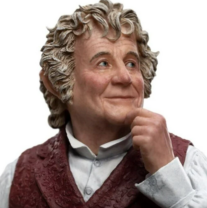 Bilbo Baggins at Desk Collectible Statue (Limited Edition)